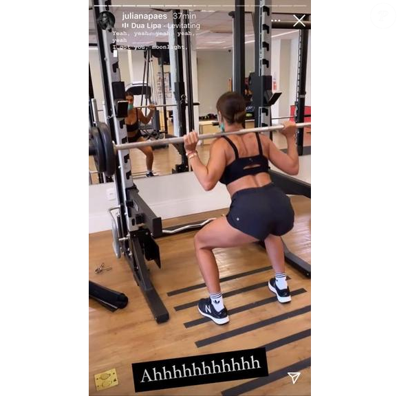 Juliana Paes é muito dedicada em seus treinos na academia