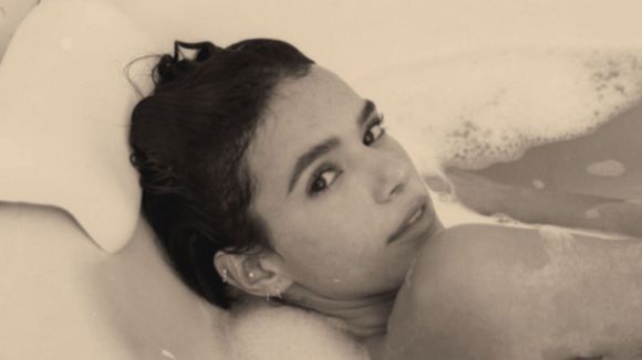 Inverno chegou: como seguir a dieta de Bruna Marquezine? Segredo da atriz envolve bebida simples antes do treino e rotina sem radicalismo