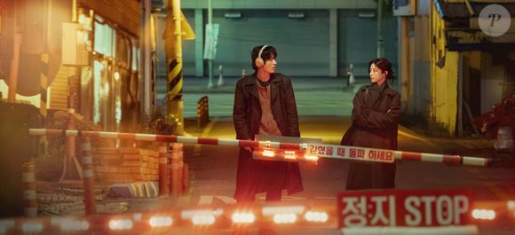'A Gente Tenta' é estrelado por Koo Kyo-hwan, de 'D.P. Dog Day', e Go Youn-jung, de 'Alquimia das Almas'