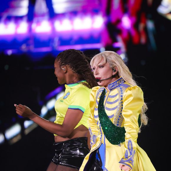 Lady Gaga fez o mesmo em 2017 no Rock in Rio: 'Brazil I'm devastated'