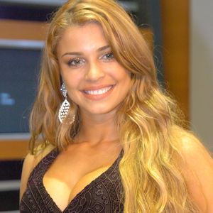 Grazi Massafera nua na Playboy: revista foi um sucesso de vendas