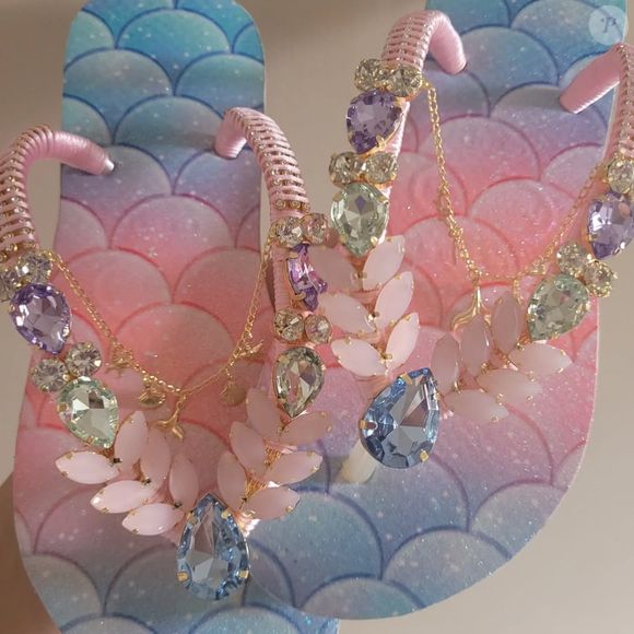 'O que mata é o preço': internautas ironizam retorno de Suzane von Richthofen às redes com loja polêmica