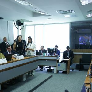 A CPI das Bets investiga o impacto de influenciadores na popularização das apostas e jogos de azar