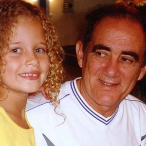 Debby Lagranha marcou presença na 'Turma do Didi', ao lado de Renato Aragão.