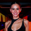 Esse conjunto com sutiã e legging de Bruna Marquezine é tão estiloso e confortável que você vai querer usar além do treino