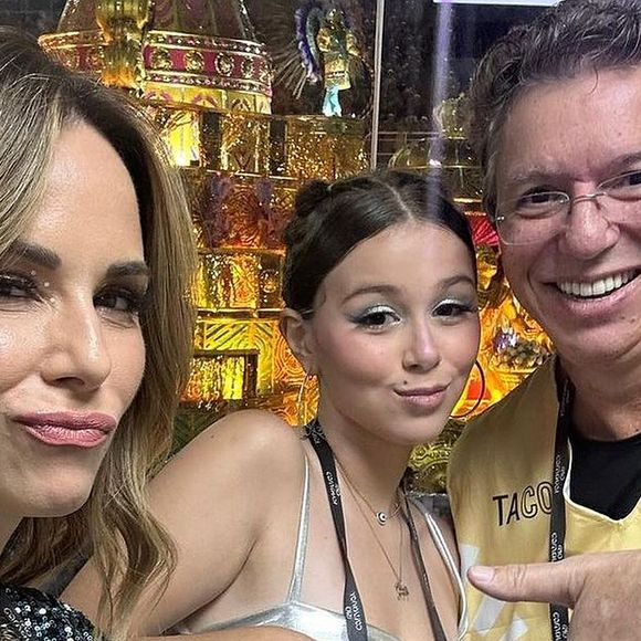 Boninho e Ana Furtado com a filha Isabella