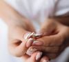 Vai casar e não sabe qual esmaltação escolher? Veja imagens