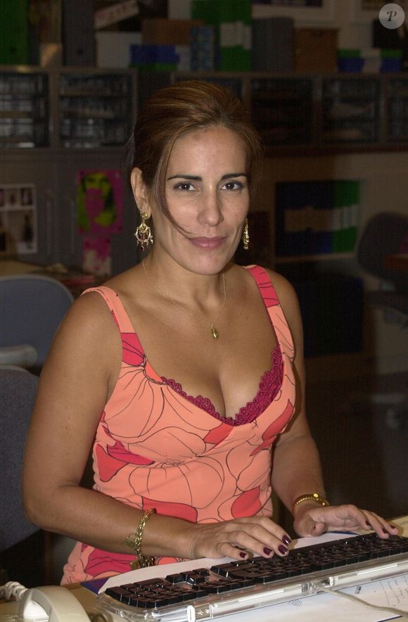 Gloria Pires na época das gravações da novela 'Vale Tudo' trocou sua casa no Recreio dos Bandeirantes por um apart-hotel no Leblon