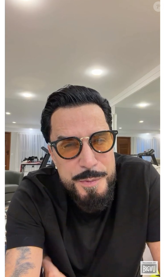 Latino revelou que não irá comentar sobre o assunto e irá se dedicar a resolver o caso na Justiça