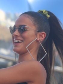 Os quatro piores 'crimes' de beleza que você pode cometer com seu cabelo no Carnaval, segundo duas especialistas