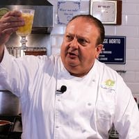 O tradicional quentão de festa junina à moda Jacquin: com canela e laranja, essa receita do jurado do 'MasterChef Brasil' é perfeita para esquentar em dias frios