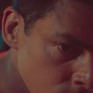 Segundo fonte ouvida pela Veja, Andreia Horta teria sofrido com comportamento abusivo de Cauã Reymond durante gravações na Globo — e a emissora teria abafado as denúncias