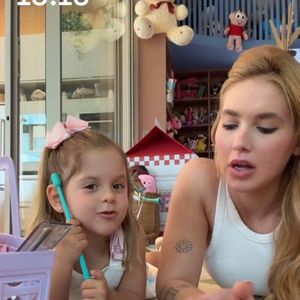 A influenciadora contou ainda que pretende reunir amigos e familiares em uma comemoração que chamou de “Natal das Marias e do José”.