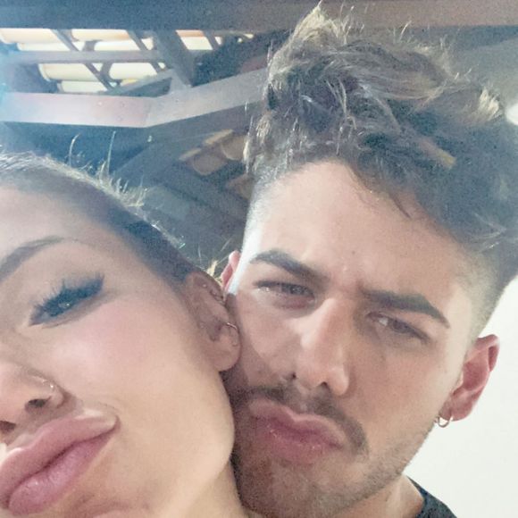 Virginia Fonseca e Zé Felipe em foto de julho de 2020 quando comemoraram um mês juntos