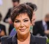 Atualmente com 69 anos, Kris Jenner estava assim antes de ter radicalizado o visual