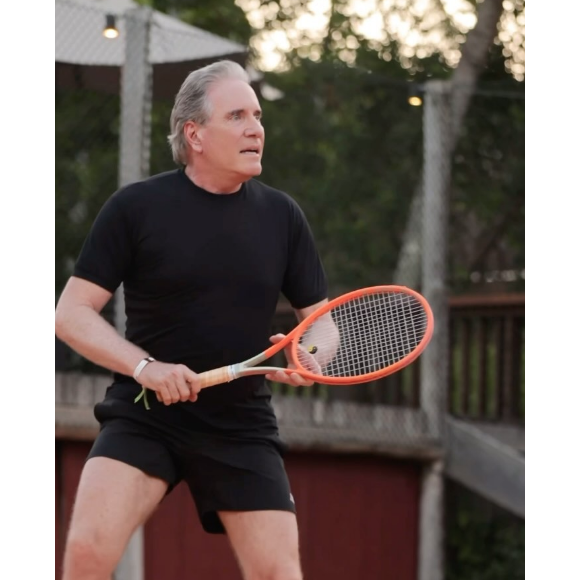 Apesar de incomum no Brasil, o pickleball é uma prática esportiva que tem muitos adeptos famosos, incluindo Gisele Bündchen