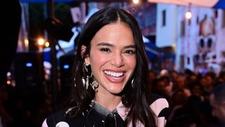 Bioestimulador de colágeno no pescoço: aos 30 anos, Bruna Marquezine faz tratamento de até R$ 5 mil para rejuvenescer região