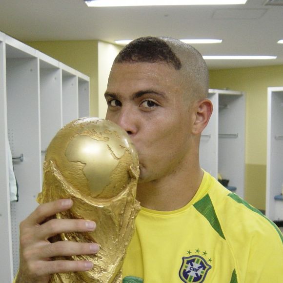 Brasil tenta o hexacampeonato pela sexta vez após eliminações em 2006, 2010, 2014, 2018 e 2022