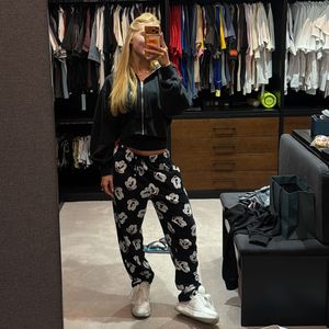 Virgínia Fonseca apostou em um look despojado para curtir o domingo, 12 de abril de 2026