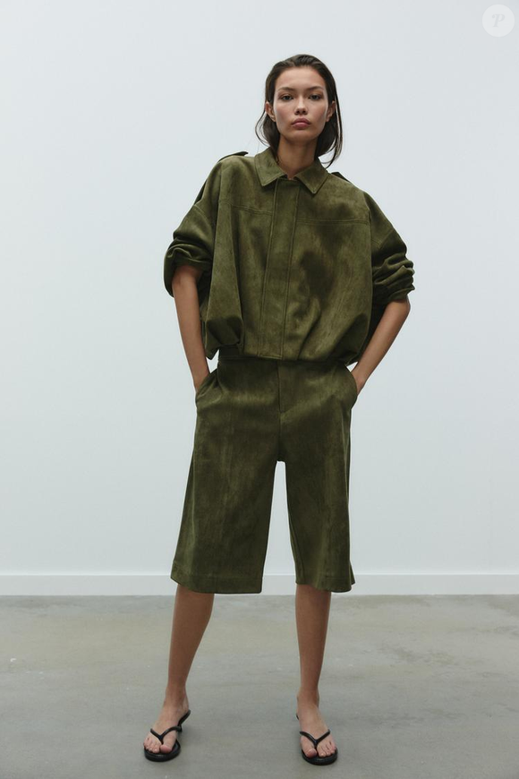 Agora, ele retorna em novas versões que prometem ainda mais sofisticação: borgonha, elegante e contemporâneo, e um cáqui-médio, ideal para quem busca um tom neutro e fácil de combinar.