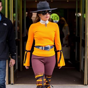 Antes e depois de Lady Gaga: 50 fotos que comprovam a evolução da moda e beleza da cantora desde 2005