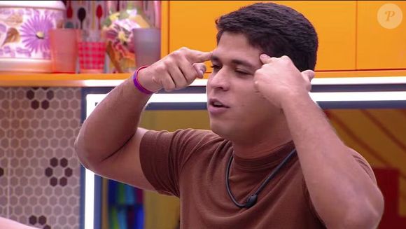 Após a votação, Guilherme afirmou que o quarto Fantástico sabonetou por não votar em Aline para o Paredão