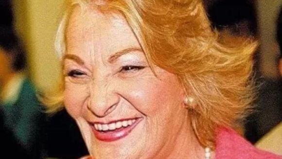 Vítima de câncer há 11 anos, atriz teve papel decisivo para que 'Terra Nostra' fosse aprovada pela Globo, apesar do medo do autor