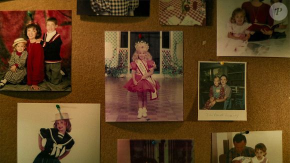 A história de JonBenét Ramsey retrata um dos casos de homicídio não resolvidos mais infames da história dos Estados Unidos