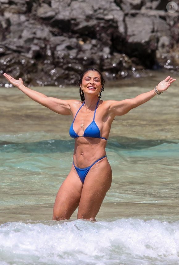 Bronzeadíssima, Juliana Paes chamou atenção por corpo definido e alegria