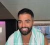 Hebert explicou que não pretendia viajar, mas que não conseguiu recusar a ida a Madrid