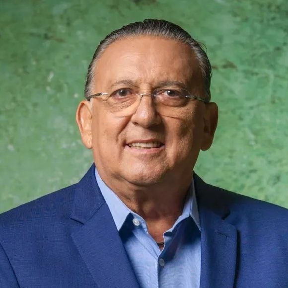 "Falei: 'Gente, acho que eu vou parar'. Mas é aquele 'acho que vou parar' naquele momento, naquela hora", disse Galvão Bueno