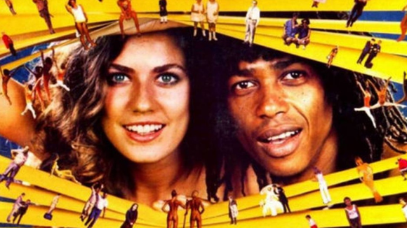 Poucos lembram, mas Djavan confirmou caso extraconjugal com Patrícia Pillar há mais de 20 anos: 'Foi muito sofrido para mim'