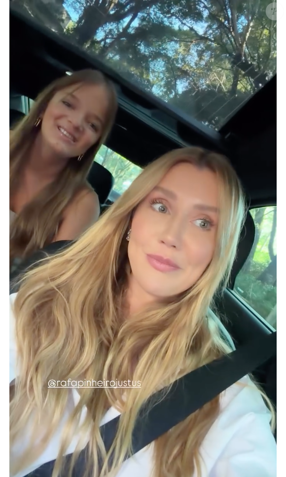 "Se você não quer ser exposto, não namore a Rafa. E não é só pela Rafa, mas pela família inteira. Vai ser postado pela madrasta, pelas irmãs, pelas cunhadas, pelo pai, pela mãe (Ticiane Pinheiro), pelo padrasto (César Tralli), pela avó... por todo mundo", brincou Ana Paula Siebert