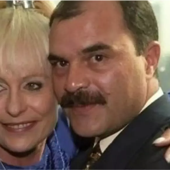 Ana Maria Braga se casou pela segunda vez em 1997 com seu motorista e segurança particular Carlos Madrulha
