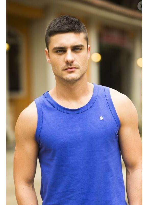 Corpo de Guilherme Leicam também arrancava suspiros de seus fãs nas produções que estrelava