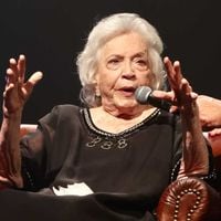 Nathalia Timberg, 97 anos de idade, 9 décadas de carreira, 48 novelas e mais de 60 peças: 'O importante é que as rugas não se desenvolvam dentro de nós. É ter a felicidade de continuar lúcida'