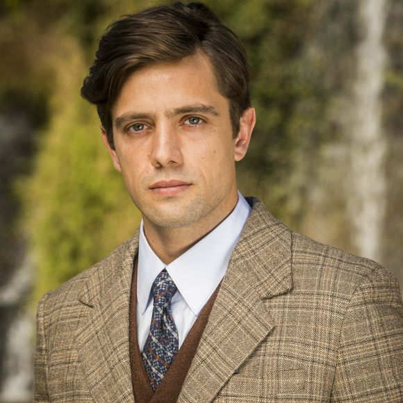 'Espelho da Vida' veio logo depois, em 2018, trazendo Rafael Cardoso sem barba