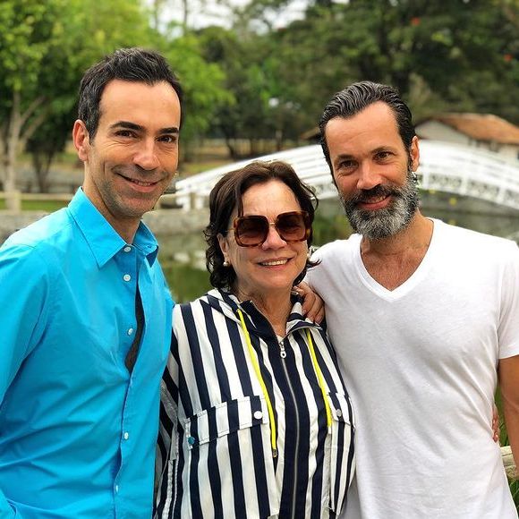 Edna, mãe de César Tralli, morreu em um acidente de avião