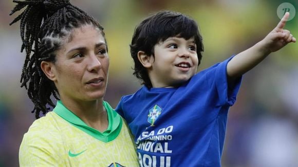 Cristiane já defendeu a seleção brasileira feminina