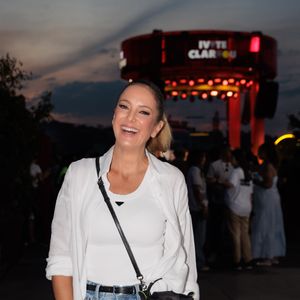 Ticiane Pinheiro relembrou no ‘Podfalar’: ‘Quando eu comecei a namorar o Cesar, por conta da minha separação, eu tinha umas manchas no corpo. Era emocional’