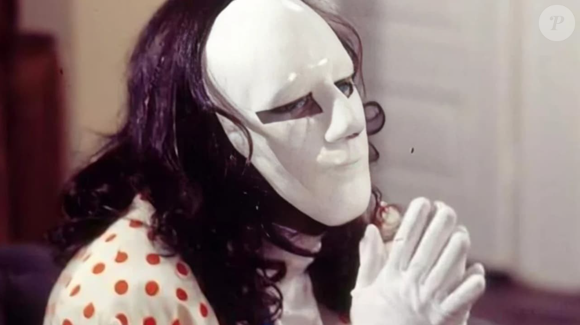 Mascarado/Adonai de 'A Viagem' foi vítima de um terrível acidente, que desfigurou o seu rosto.