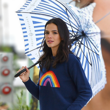 Os tênis impermeáveis ​​Adidas na cor brownie de chocolate vão destronar as botas de chuva neste verão