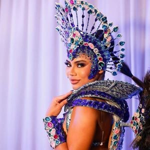 Lexa revelou o motivo que a fez desistir do uso de canetas emagrecedoras antes de estrear como madrinha de bateria da Dragões da Real no Carnaval 2026. Em entrevista ao Portal LeoDias, a cantora explicou a decisão e contou como tem se preparado para o desfile em São Paulo