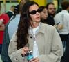 Aerolook de Bruna Marquezine combina conforto e fashionismo