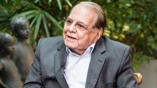 6.400m² de terreno cercado de Mata Atlântica, quadra de tênis de 500m² e IPTU de R$ 39 mil: mansão de Ivo Pitanguy está à venda por R$ 3,5 milhões 10 anos após morte do cirurgião dos famosos