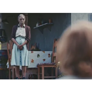 No capítulo de 'Vale Tudo' que foi ao ar na última terça-feira (03), Nice (Teca Pereira) surgiu na trama.