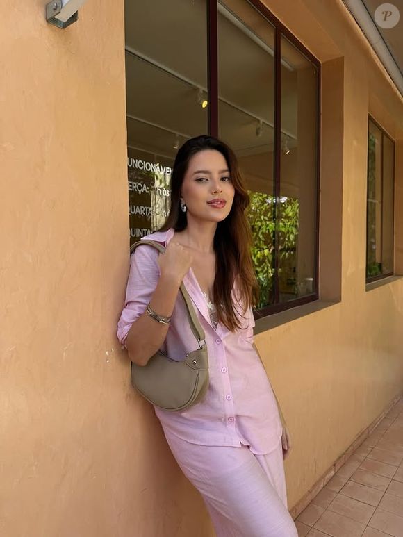 A ex de Nattan curtiu um comentário que falava que ela e Rafa Kalimann tinham problema uma com a outra