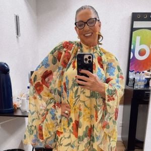 Margareth Serrão, mãe de Virgínia Fonseca, está completando 60 anos neste sábado, dia 13 de dezembro