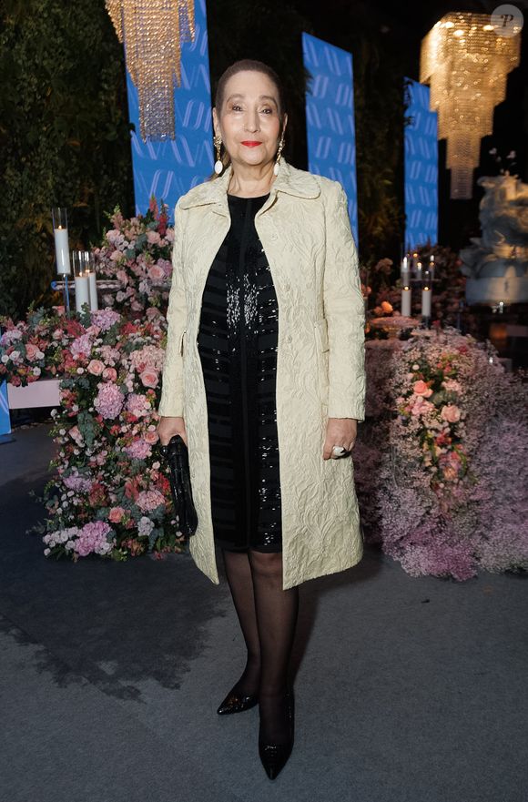 Sonia Abrão foi uma das convidadas de Vera Viel para aniversário de 50 anos