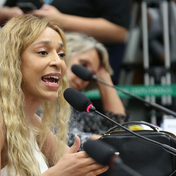 Deputada Erika Hilton foi a responsável por denunciar Flávio Amaral ao Ministério Público